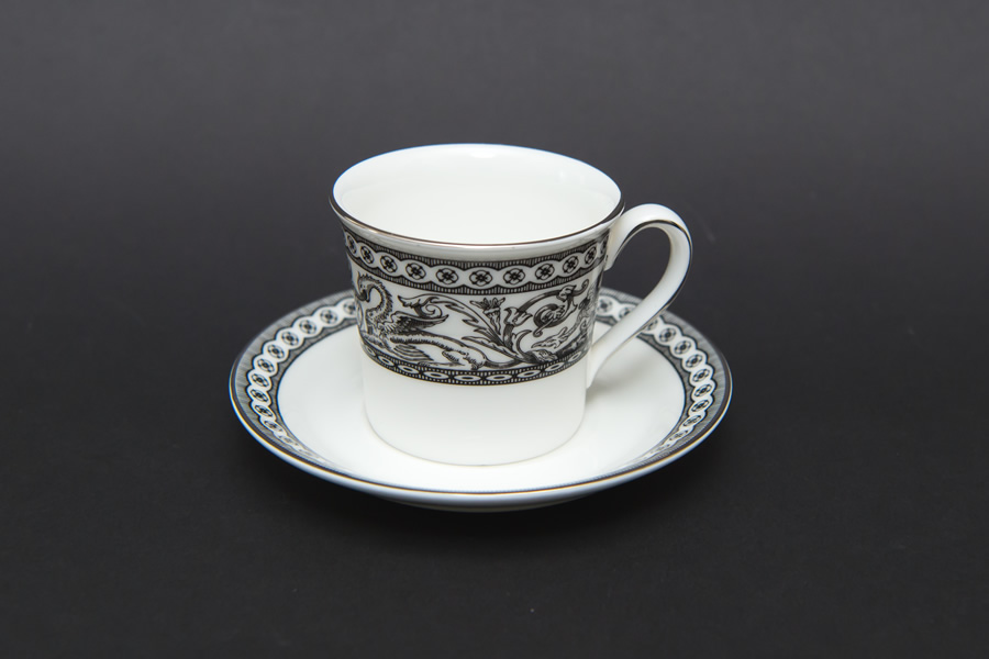 美品☆ウエッジウッドWedgwood コントラスト コーヒー カップ