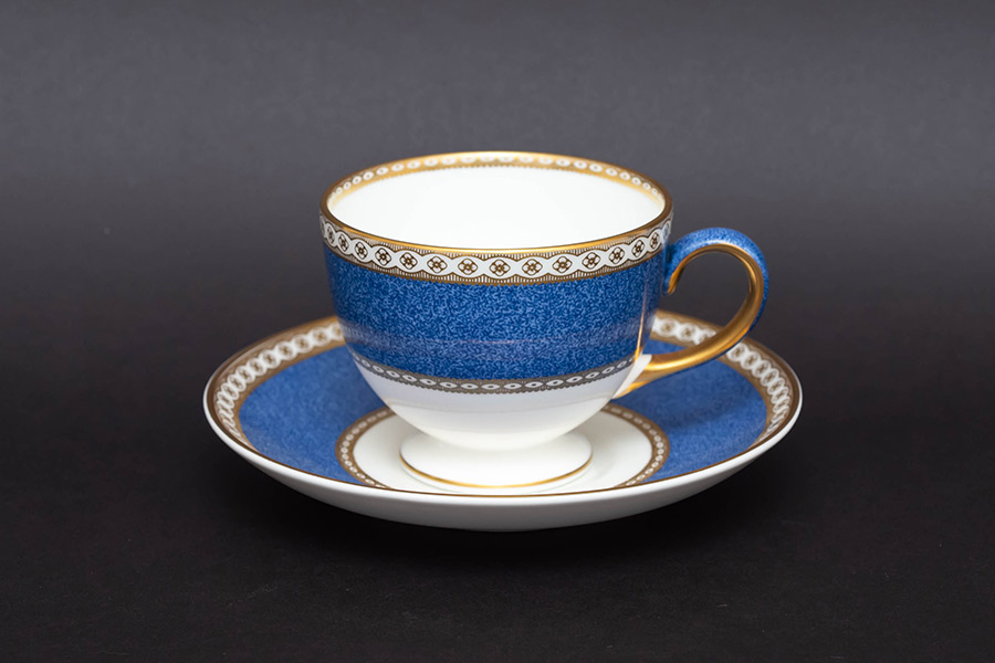 激安売りWedgwood ユーランダー パウダーブルー リー カップ＆ソーサー コーヒー・ティーカップ