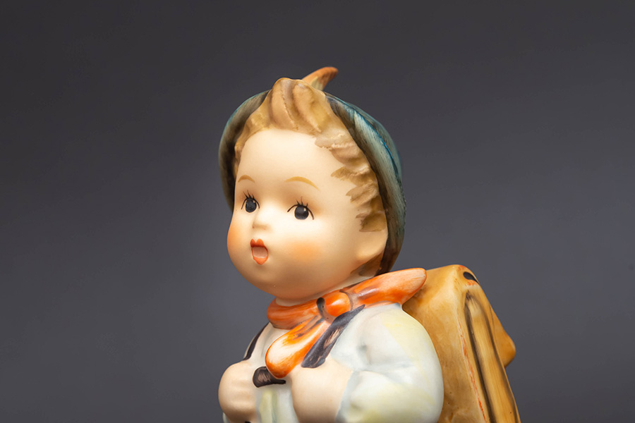 ゲーベル フンメル人形 『School Boy（男子生徒）』を買い取りました 