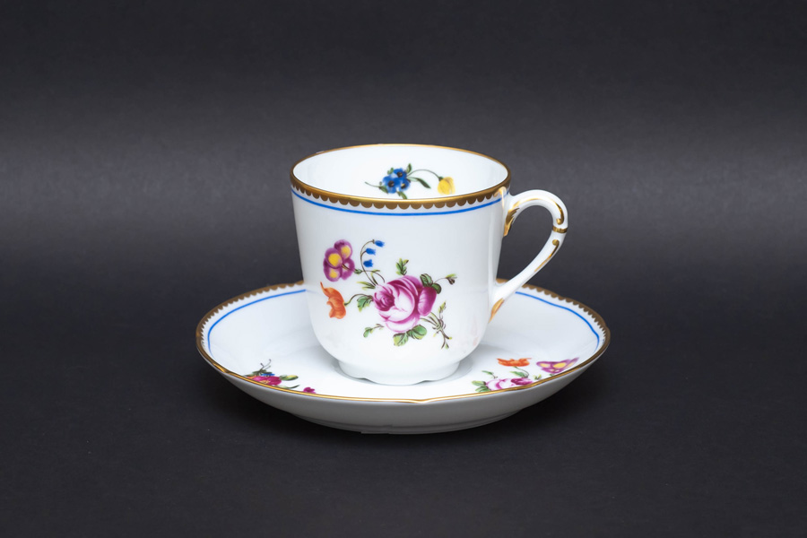 ROYALE LIMOGES ロワイヤルリモージュ-