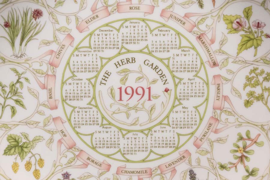 ウェッジウッド カレンダープレート（1991年）『ザ・ハーブガーデン』